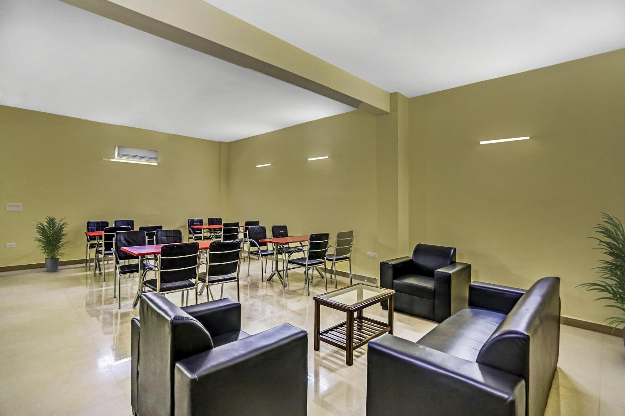 Townhouse Rumaisa Indirapuram Dış mekan fotoğraf